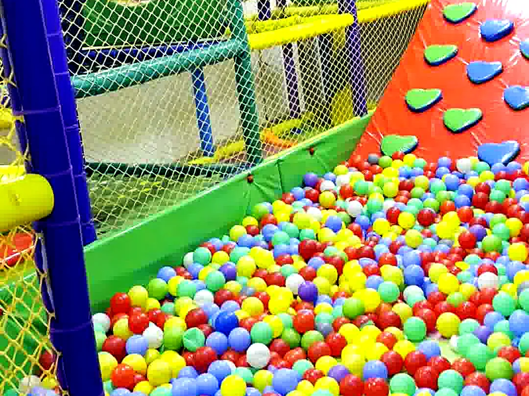 Wide view of the ball pit and climbing frame at Yey Kidzarea Delhi